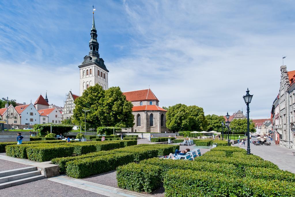 Old Town Central Apartment Tallinn Buitenkant foto
