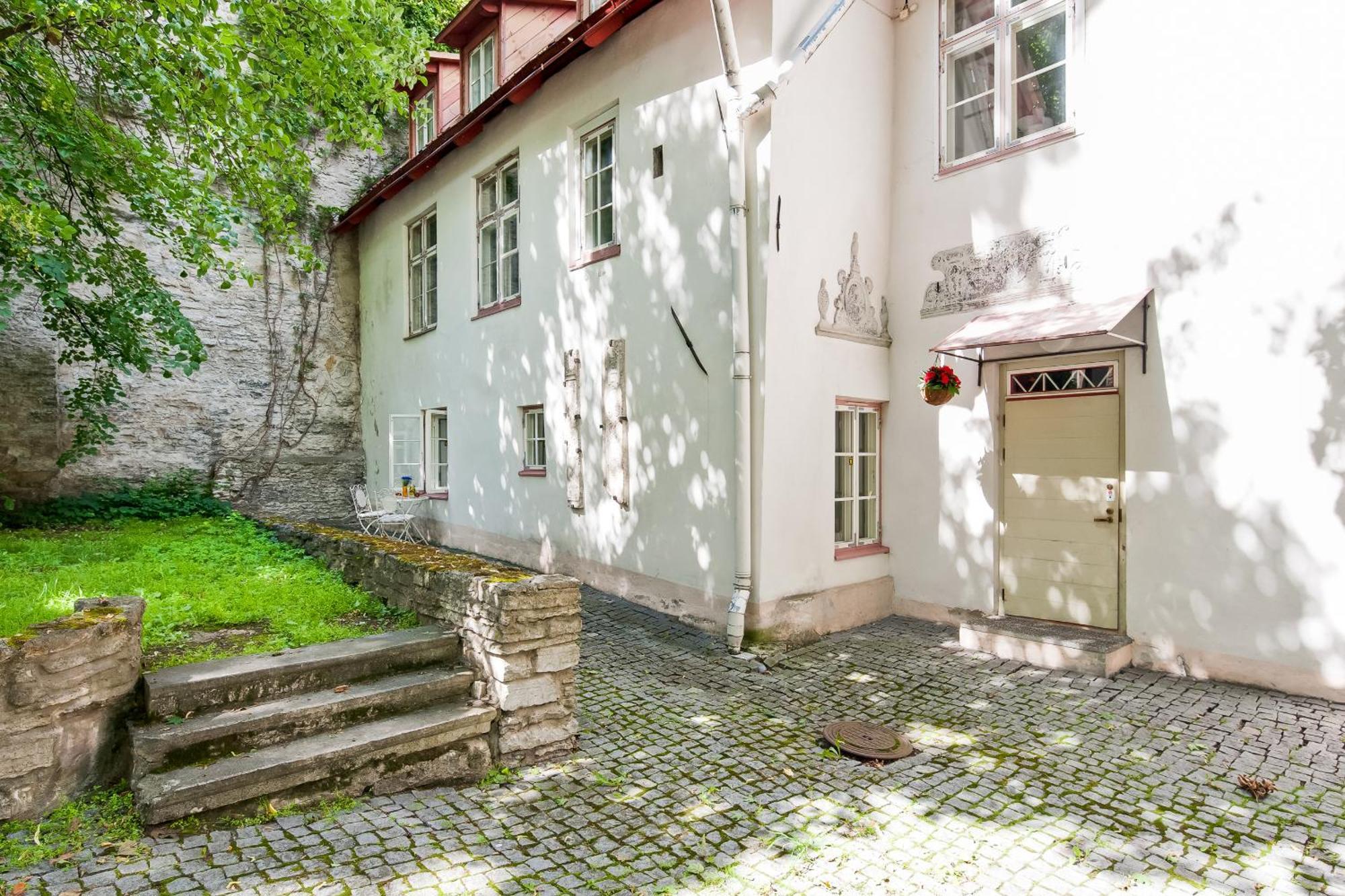 Old Town Central Apartment Tallinn Buitenkant foto